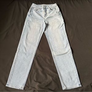 American Eagle High Rise Mom Straight Jean Size 4 Long (No. 3455) 100% Cotton
